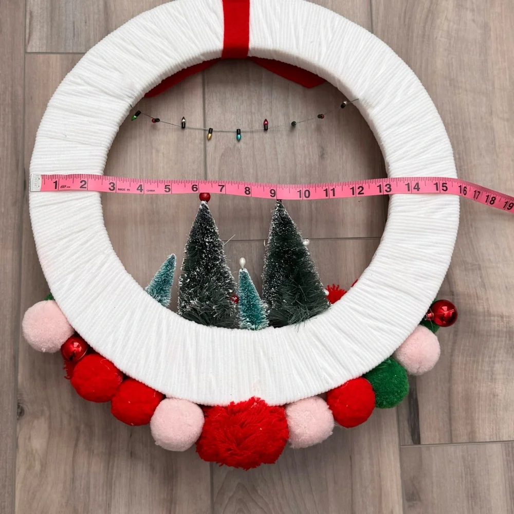 NWT Whimsy Christmas Wreath